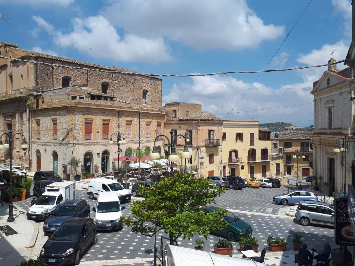 Casa Vacanza "La Chiazza Di Grutti" Grotte  Extérieur photo