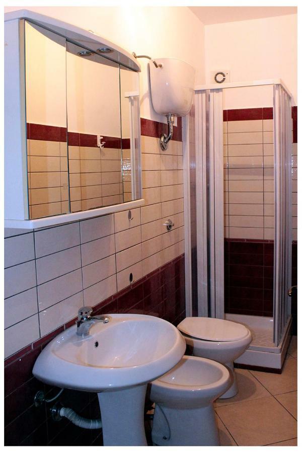 Casa Vacanza "La Chiazza Di Grutti" Grotte  Extérieur photo